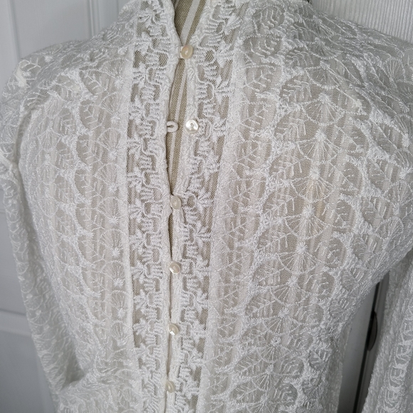 Zara sheer lace long sleeve top - Picture 6 of 7